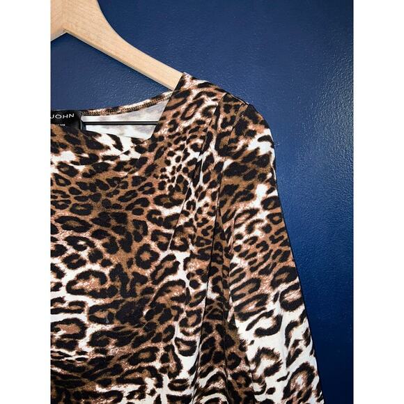 St.John for nordstrom cheetah print asymetrical blouse size med - Picture 2 of 4